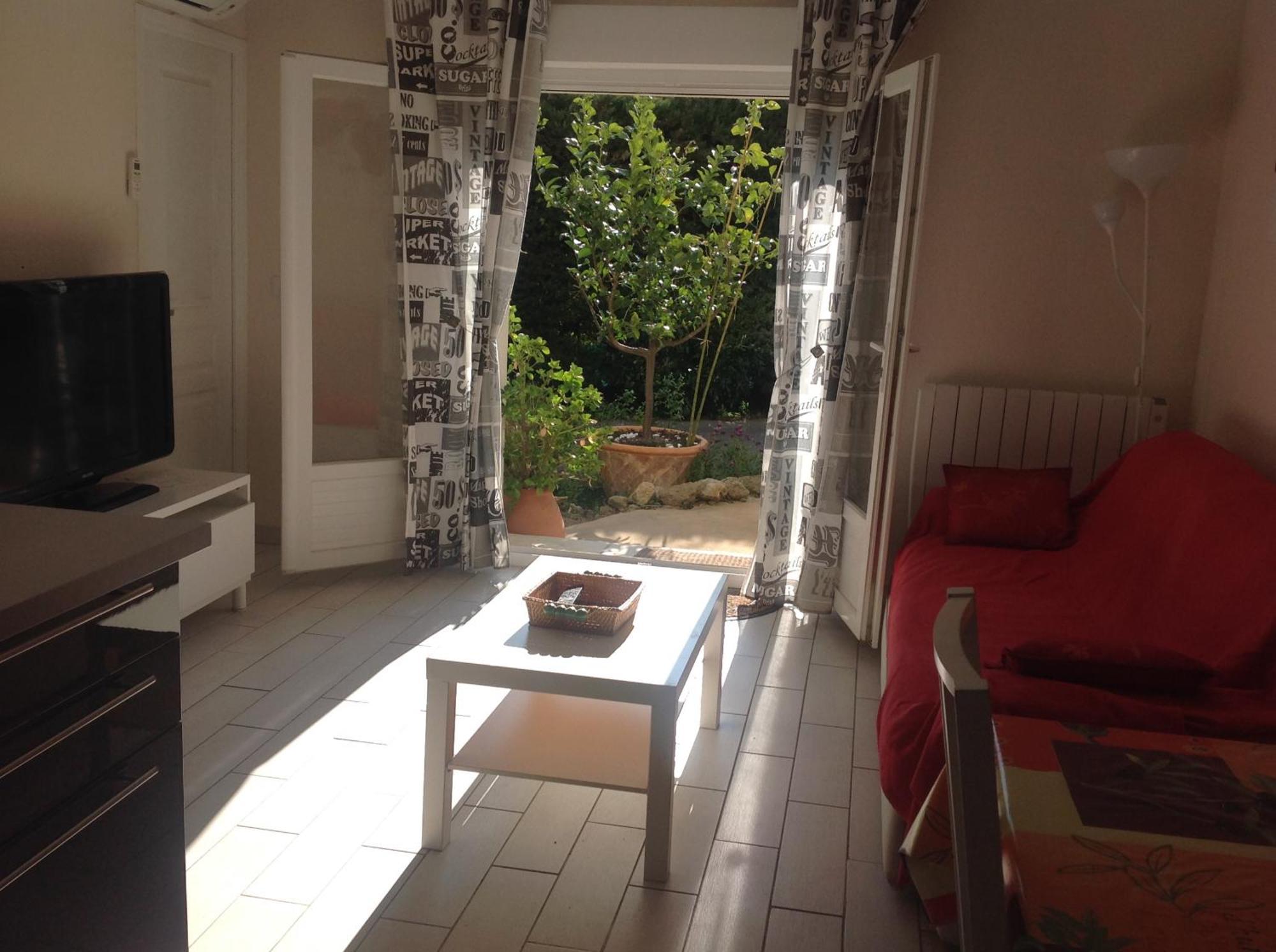 Rez De Villa Pebrier Fréjus Екстериор снимка