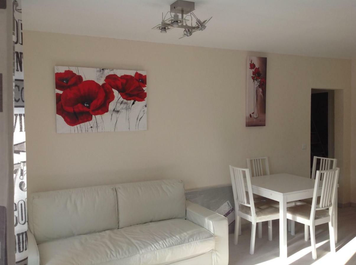 Rez De Villa Pebrier Fréjus Екстериор снимка
